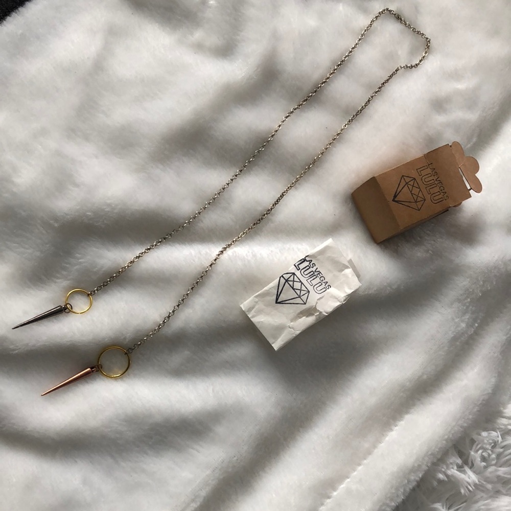 Las Vegas Lulu Necklace
